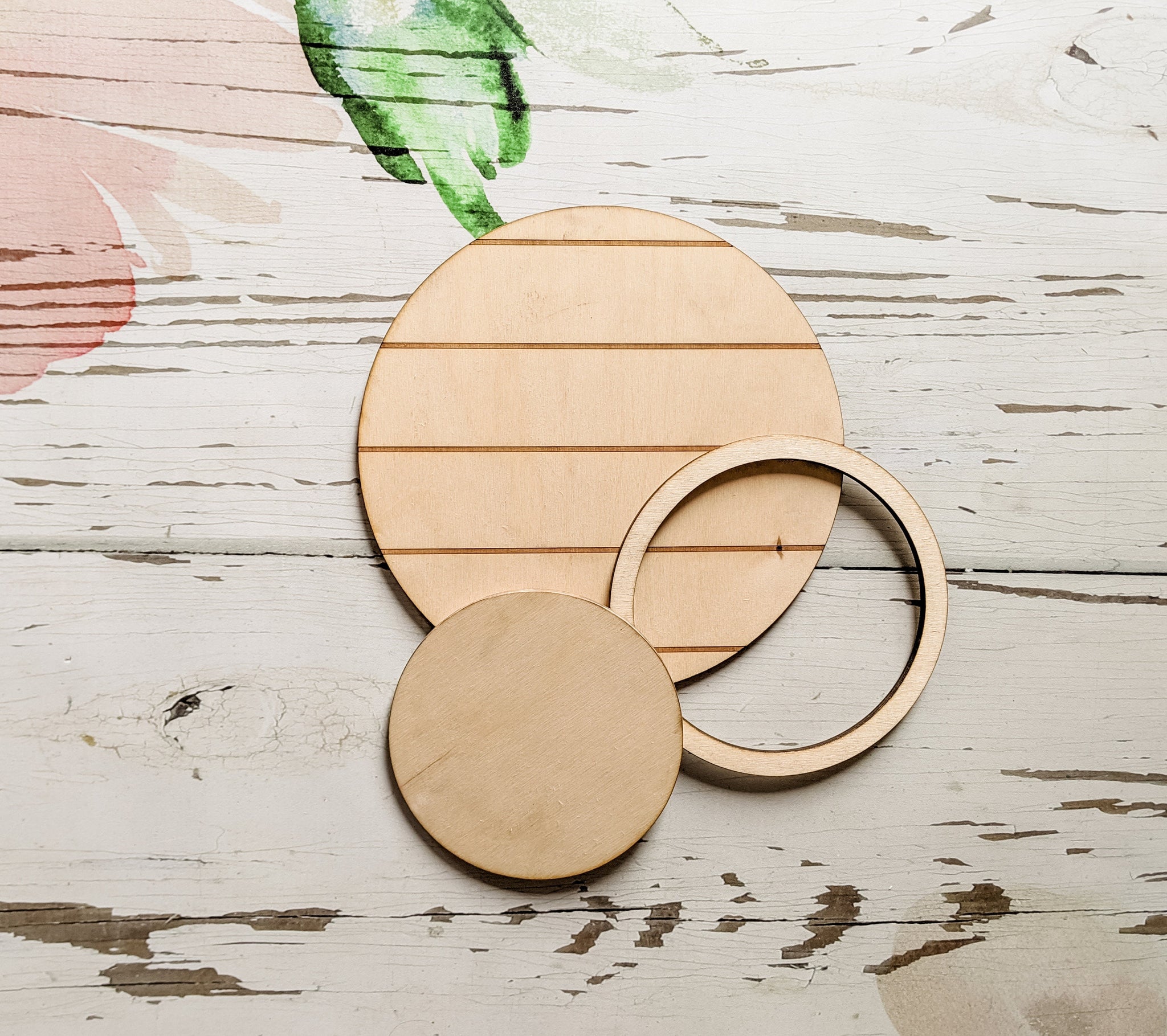 INTERCHANGEABLE CIRCLE SHAPE with Faux Shiplap - Unfinished 1/4" Wood - Wooden Blanks- Wooden Shapes - laser cut shape
